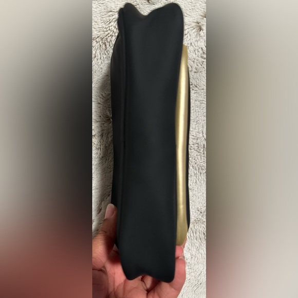 Versace Parfums Black and Gold Pouch Vanity Bag Gold Medusa Front Logo - Picture 6 of 16